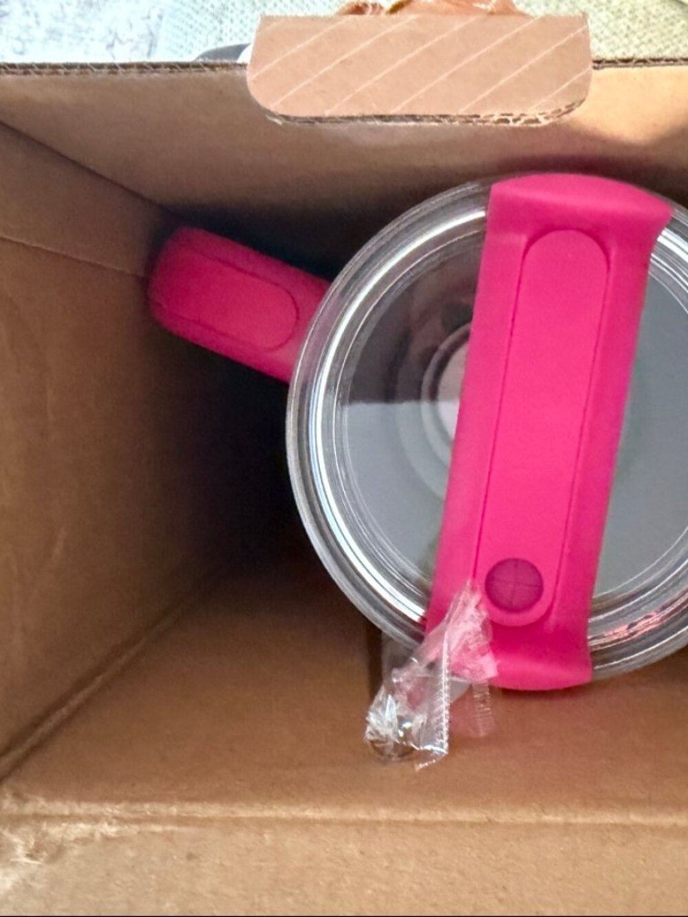 Stanley Quencher H2.0 FlowState Tumbler 40oz Rose Red New in Box